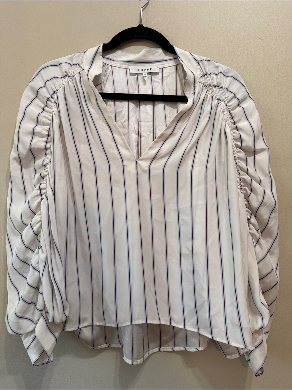 Frame Denim Ruched Cali Pop-over Blouse 100% Silk Pinstripe V-neck $375 MSRP